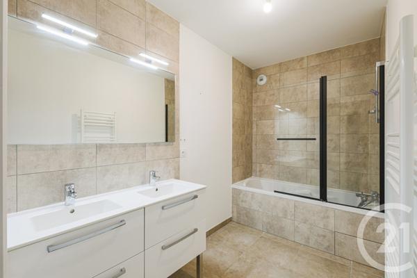 Appartement T4 à vendre  4 pièces - 78 m2 SEYSSINS - 38