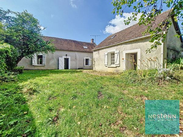 Longere disposant de beaux volumes avec une dependance et un jardin a Villethierry