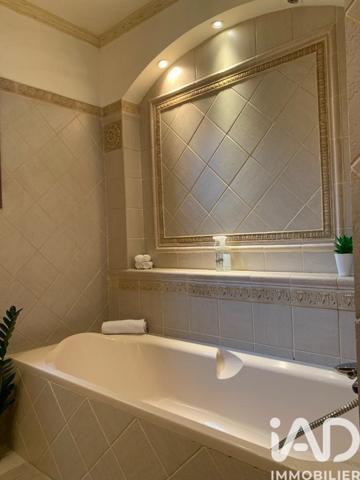 Maison à vendre 12 pièces 360 m² Saint-Paul-de-Vence