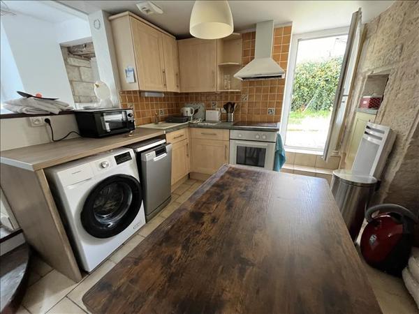 Maison à louer 797 € CC NIORT 3 p 60 m² DPE D
