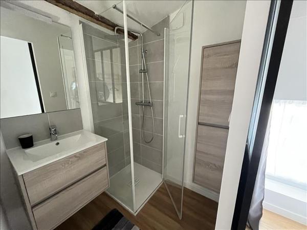Maison à louer 797 € CC NIORT 3 p 60 m² DPE D