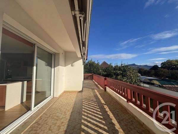 Maison à vendre  7 pièces - 270 m 2   ST JEAN DE LUZ  - 64
