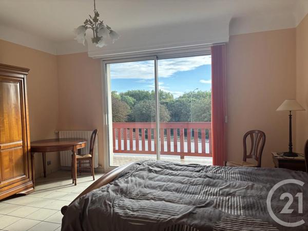 Maison à vendre  7 pièces - 270 m 2   ST JEAN DE LUZ  - 64