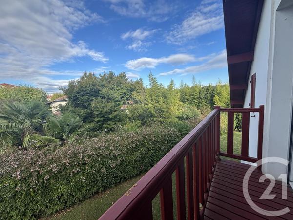 Maison à vendre  7 pièces - 270 m 2   ST JEAN DE LUZ  - 64