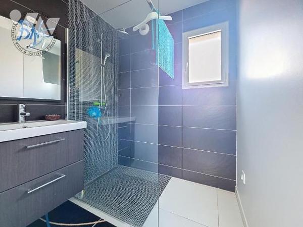 Maison à vendre Concarneau dans le Finistère (29), Édifiée sur une parcelle de 663 m², cette ma...