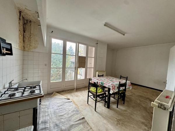 Immeuble rentable à rénover – Villeneuve-sur-Lot