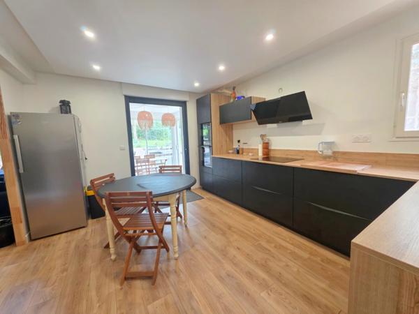 Maison 4 pièces - 121 m² Exclusivité efficity