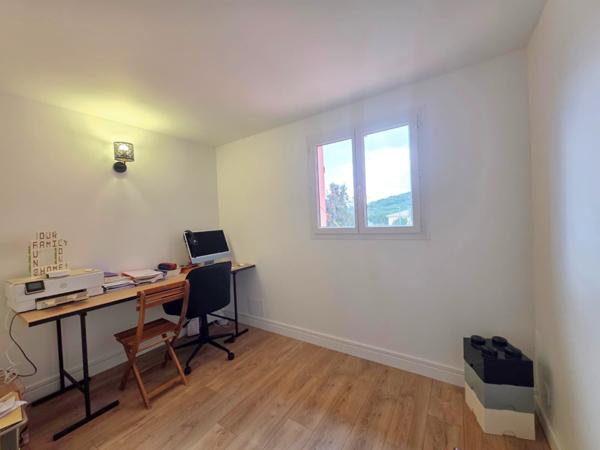 Maison 4 pièces - 121 m² Exclusivité efficity