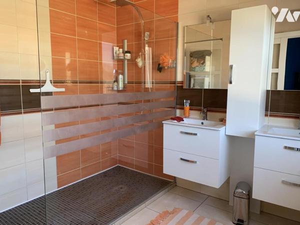 PAVILLON CONTEMPORAIN PLAIN-PIED / SUR SOUS-SOL TOTAL