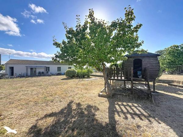 Maison à vendre 249 900 € Pont-l'Abbé-d'Arnoult 4 p 94 m² DPE D