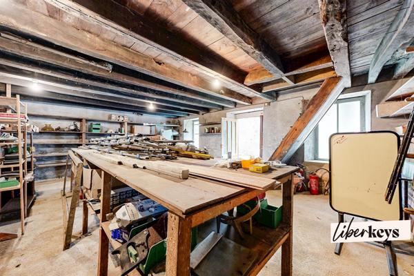 Maison - 6 pièces - 169m² - LA CHEZE