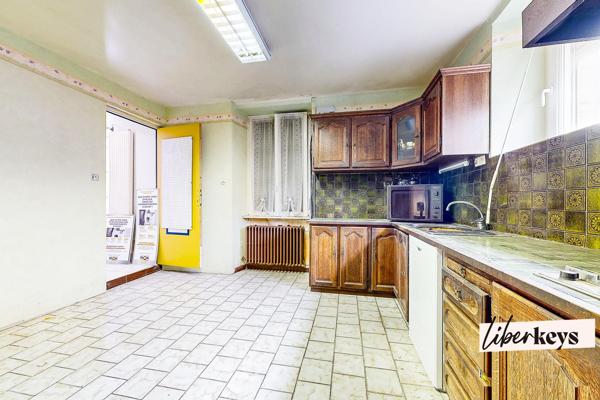 Maison - 6 pièces - 169m² - LA CHEZE