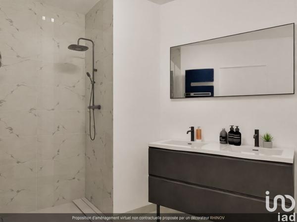 Appartement 4 pièces de 82 m² à Clermont-Ferrand (63000)