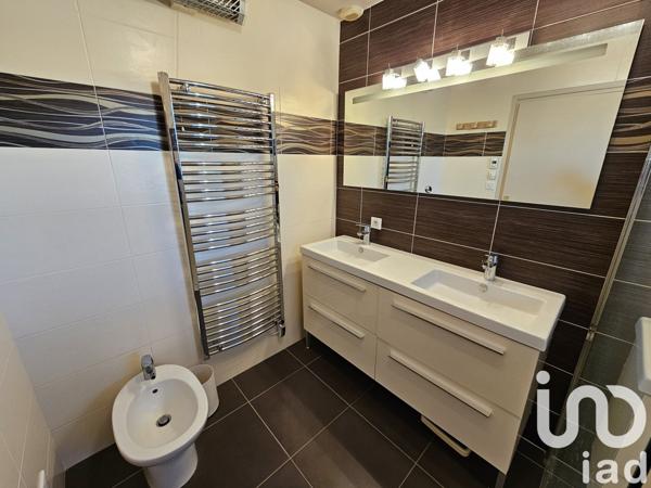 Maison à vendre 6 pièces 176 m² Privas