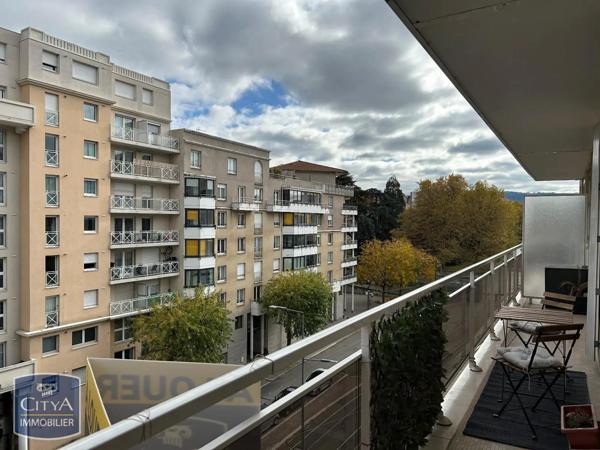 Appartement à louer 2 pièces 48.53m²