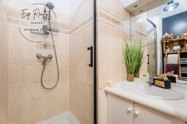 Appartement T4 avec box simple et garage simple