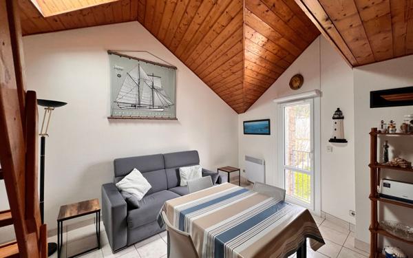 Appartement à vendre    3 pièces • 30 m2 Arzon