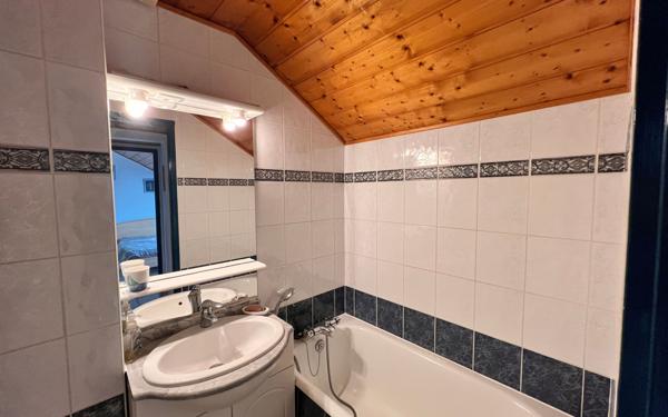Appartement à vendre    3 pièces • 30 m2 Arzon