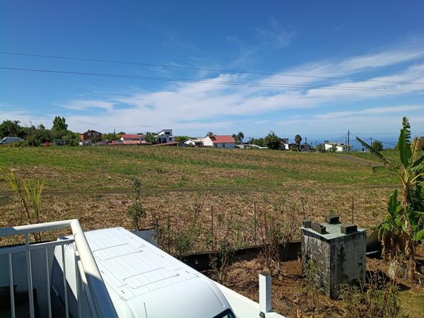 F3 MEUBLÉ EN HAUT DE VILLA - MONTVERT LES HAUTS