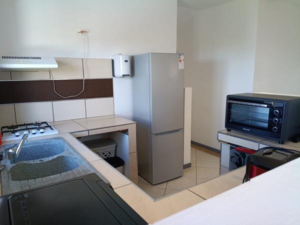 F3 MEUBLÉ EN HAUT DE VILLA - MONTVERT LES HAUTS