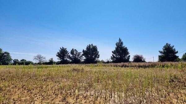 Terrain à bâtir de 502m².