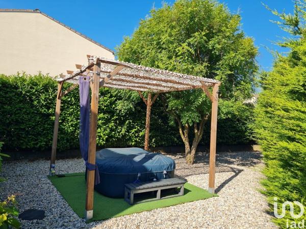 Maison 5 pièces de 91 m² à Loriol-sur-Drôme (26270)