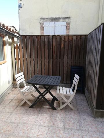 APPARTEMENT MEUBLE CARCASSONNE