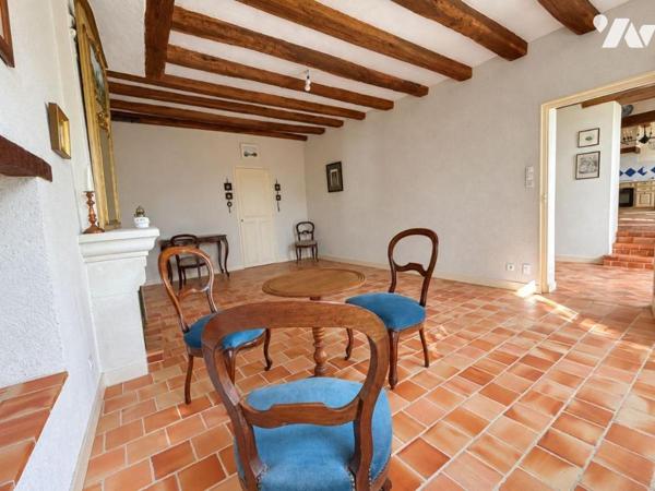 Maison bourgeoise en plein centre