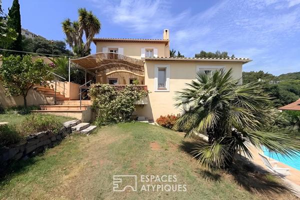 Villa familiale avec jardin et piscine à la Serinette