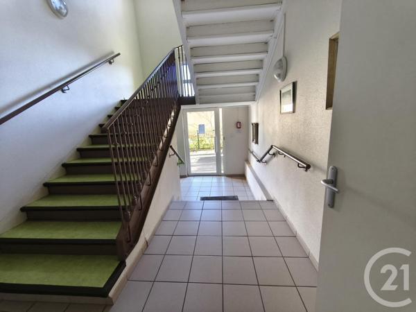 Appartement F3 à vendre  3 pièces - 94 m2 HERICOURT - 70