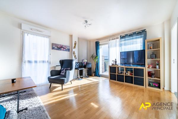 Appartement Nanterre 3 pièces 52 m2 €270 000 ** - Référence 464CC
