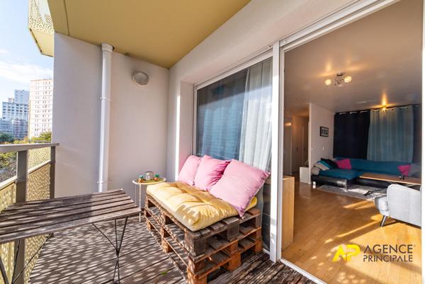 Appartement Nanterre 3 pièces 52 m2 €270 000 ** - Référence 464CC