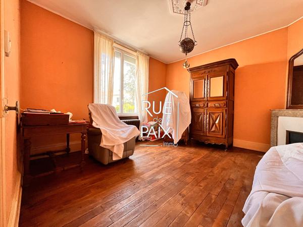 79300 BRESSUIRE Maison Centre-Ville - BRESSUIRE