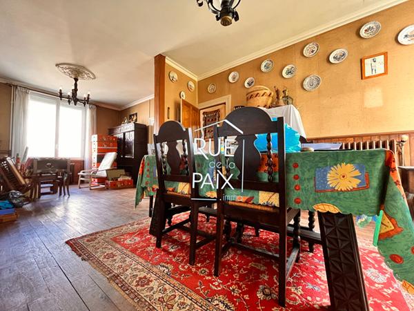 79300 BRESSUIRE Maison Centre-Ville - BRESSUIRE