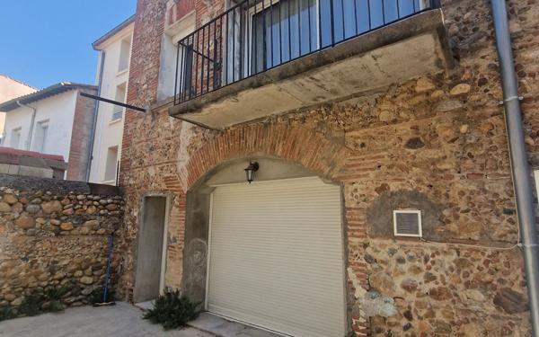 Maison à vendre    7 pièces •  Saint-Estève