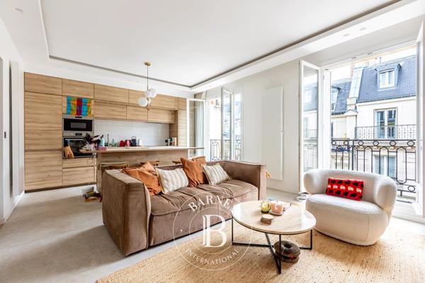 Paris 17ème, Appartement 1 Chambre -  60 m² à vendre