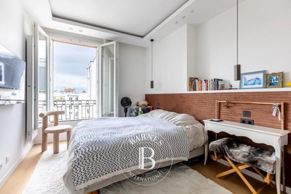 Paris 17ème, Appartement 1 Chambre -  60 m² à vendre