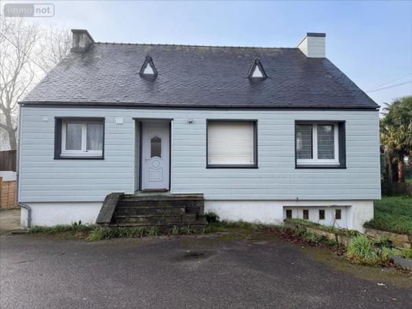 Maison à vendre à Châteaulin dans le Finistère (29150), ref : 29060-953062