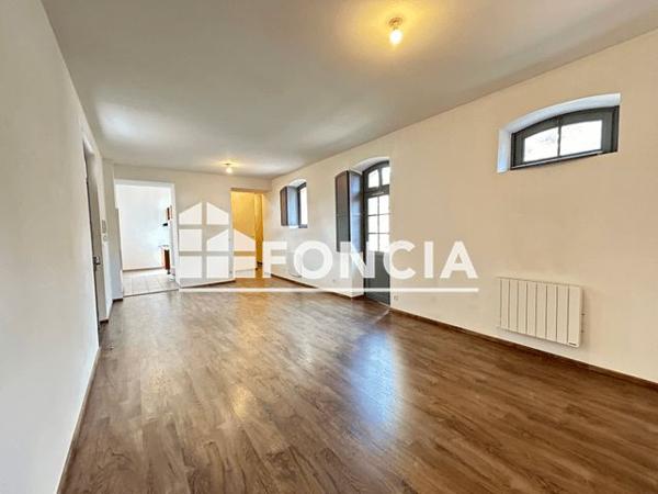 Location Appartement 4 pièces 83 m² - 27 AVENUE DE LA REPUBLIQUE Laon 02000