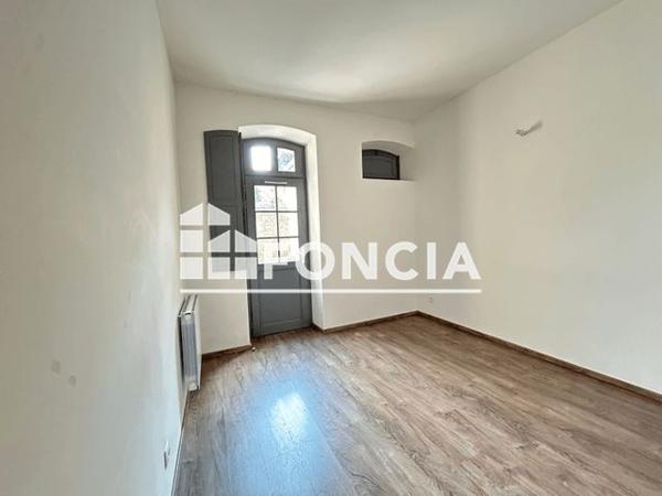 Location Appartement 4 pièces 83 m² - 27 AVENUE DE LA REPUBLIQUE Laon 02000