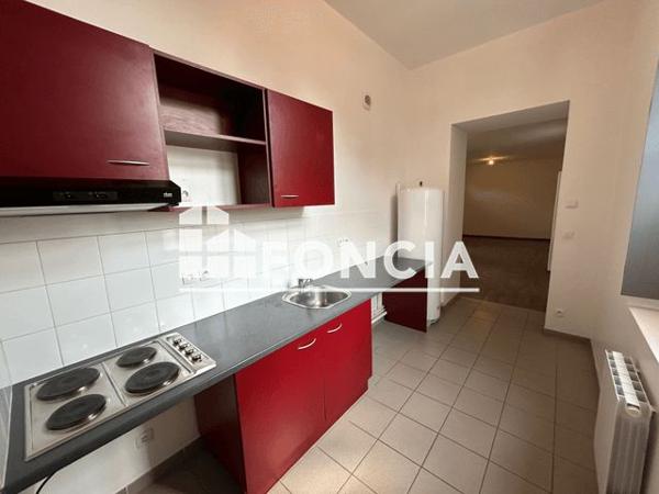 Location Appartement 4 pièces 83 m² - 27 AVENUE DE LA REPUBLIQUE Laon 02000