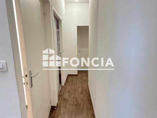 Location Appartement 4 pièces 83 m² - 27 AVENUE DE LA REPUBLIQUE Laon 02000