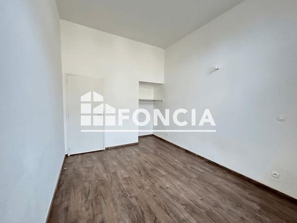 Location Appartement 4 pièces 83 m² - 27 AVENUE DE LA REPUBLIQUE Laon 02000