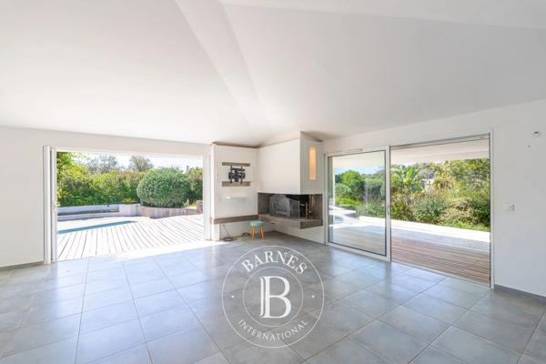 Lecci, Villa 5 Chambres -  220 m² à vendre