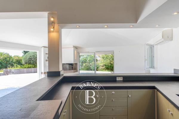 Lecci, Villa 5 Chambres -  220 m² à vendre