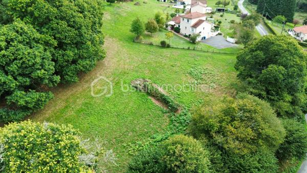 Terrain de 2 486 m²