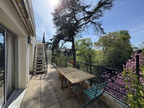 Maison  6 pièce(s)  4 chambre(s)  147.32 m²