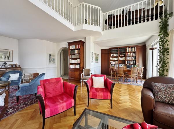 Maison  6 pièce(s)  4 chambre(s)  147.32 m²