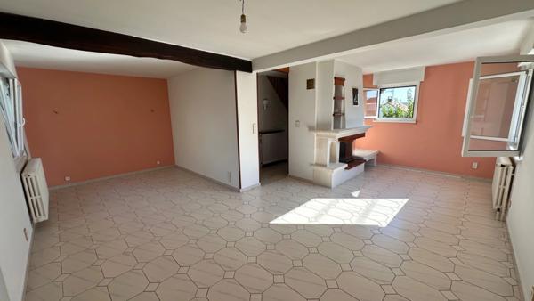 Maison à vendre 5 pièces SELONCOURT (25)