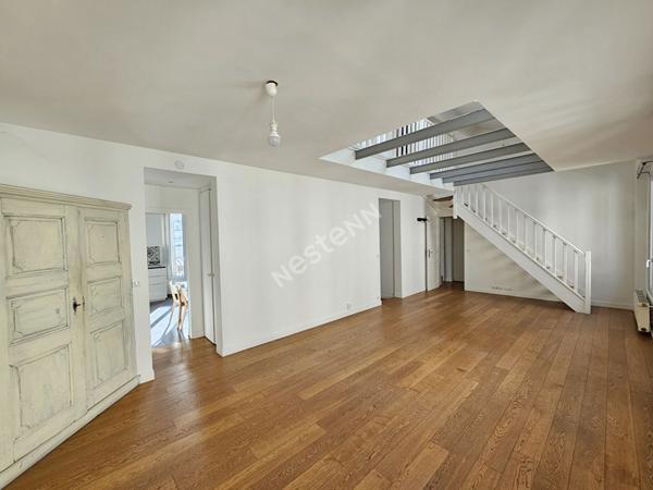 PUTEAUX CENTRE VILLE : DUPLEX de 90m² en Carrez et 120m² au sol avec 3 chambres et 2 caves